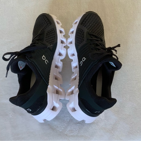 ON Cloudswift  women’s Running Sneakers - Picture 11 of 16